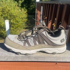 Ryka Women's Hiking Walking Lightweight Sneaker Beige Brown